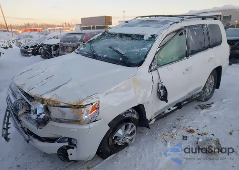 2019 Toyota Land Cruiser V8 из США, поврежденный, VIN JTMCY7AJ8K4083131